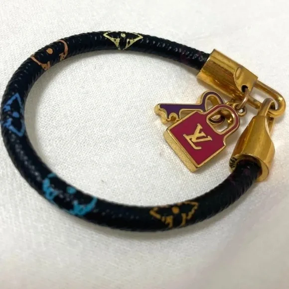 RARE Louis Vuitton Luxury Bracelet - Picture 3 of 5